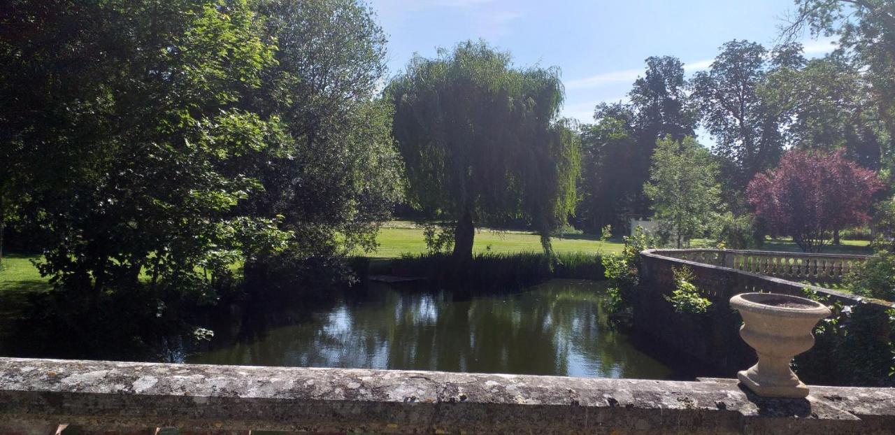 Chateau De Rocheux Freteval Buitenkant foto